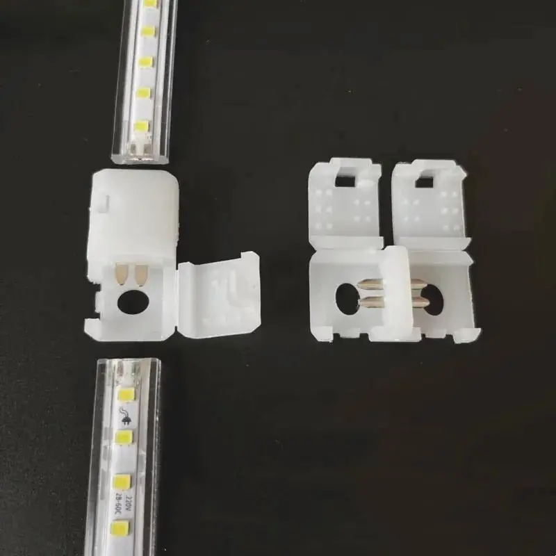 Rechte Connector voor LED Strip 220V 15mm