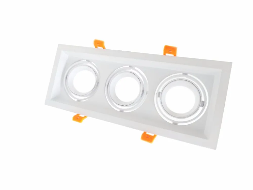 Soporte de triple y ajustable