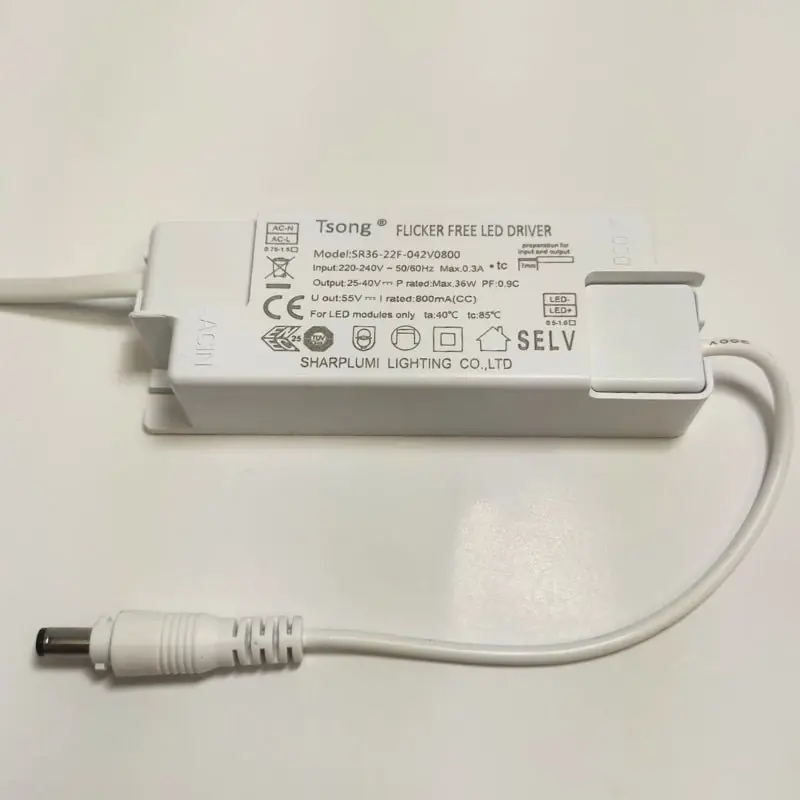 Transformador sem cintilação 25-40V 36W IP44 DC 0,8A