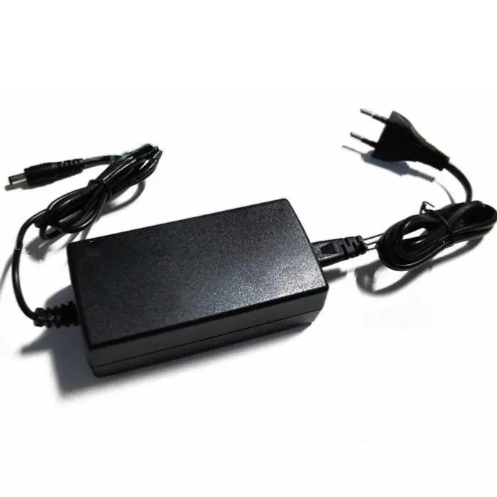 Netzteil 220V - 12V 60W DC 5A
