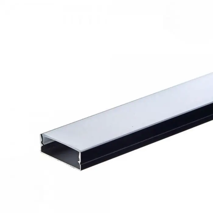 2 m langes schwarzes Aluminiumprofil mit weißer, undurchsichtiger Abdeckung