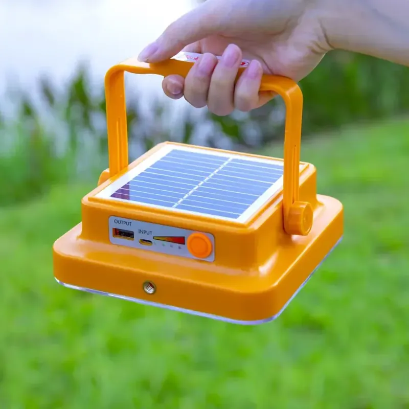 Baladeuse solaire batterie externe intégrée