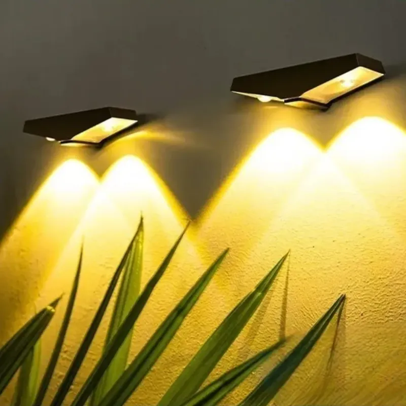 Projecteur solaire double éclairage directionnel
