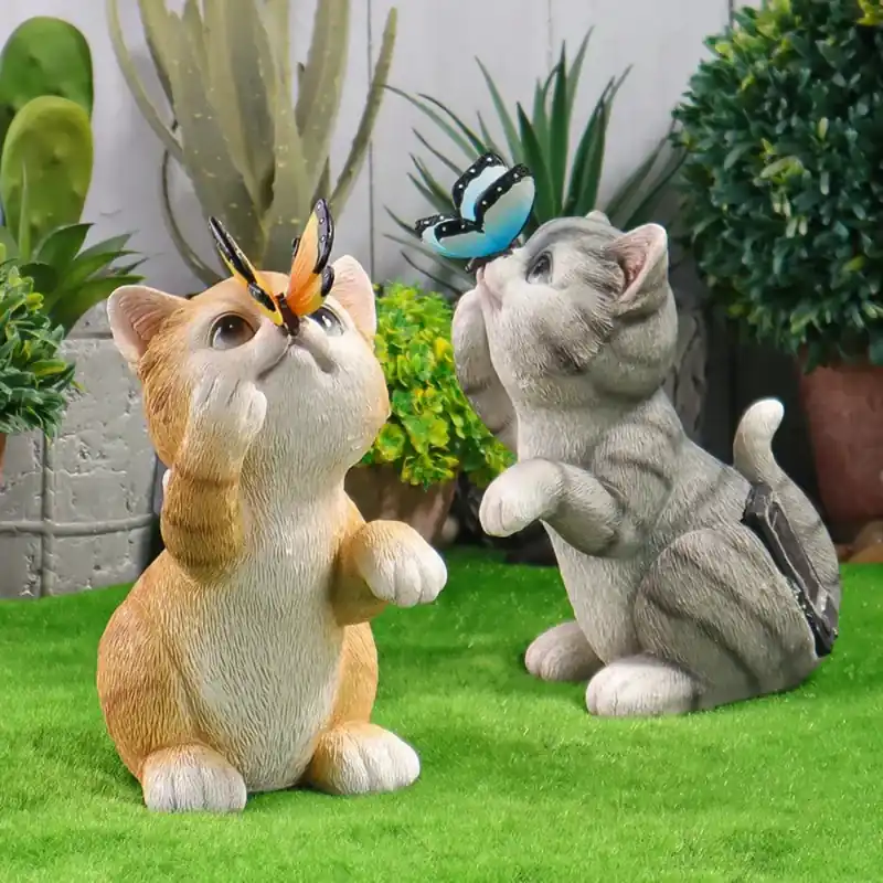Figurine solaire chat mignon