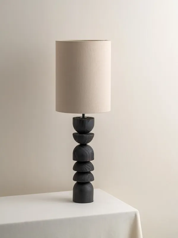 Peyton Moderne Tischlampe aus Holz