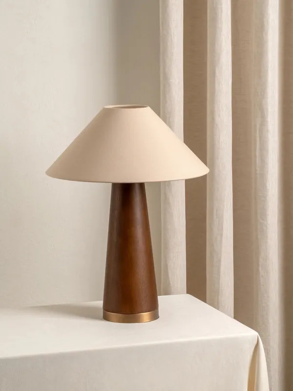 Kiley Moderne Tischlampe aus Holz