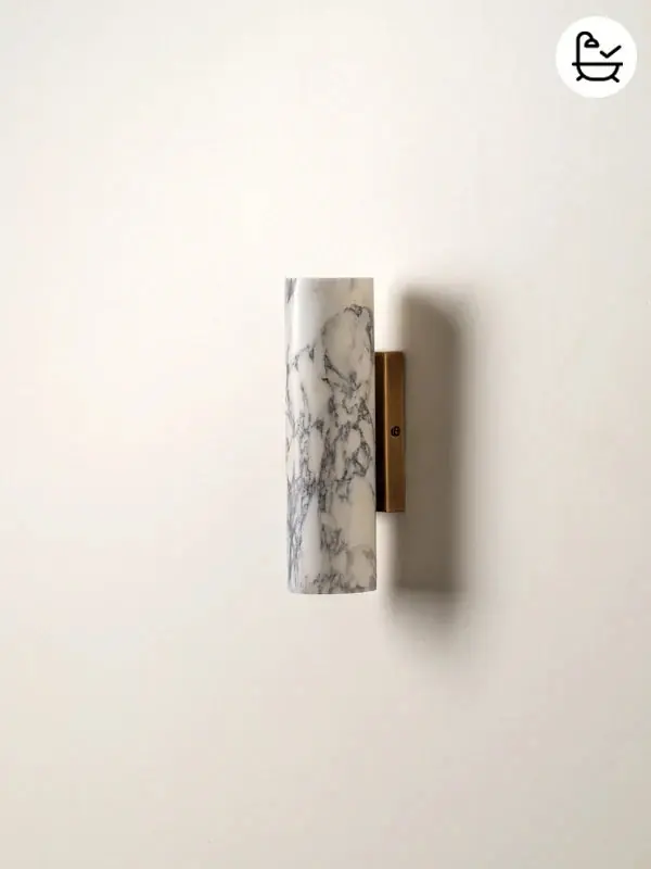 Jules Minimalistische Wandleuchte aus Marmor