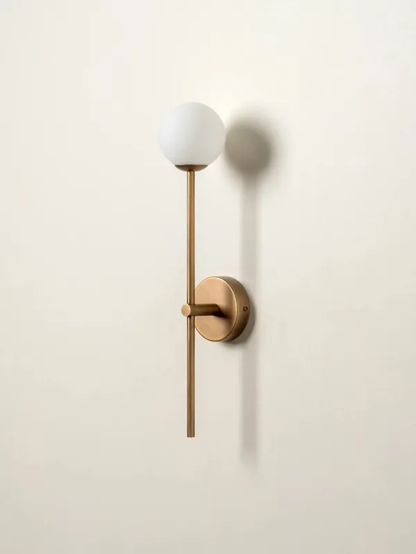 Gale Minimalistische Wandleuchte aus Metall