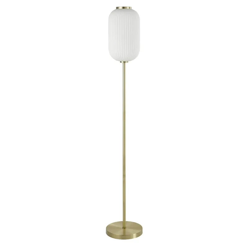 Nicki lampadaire