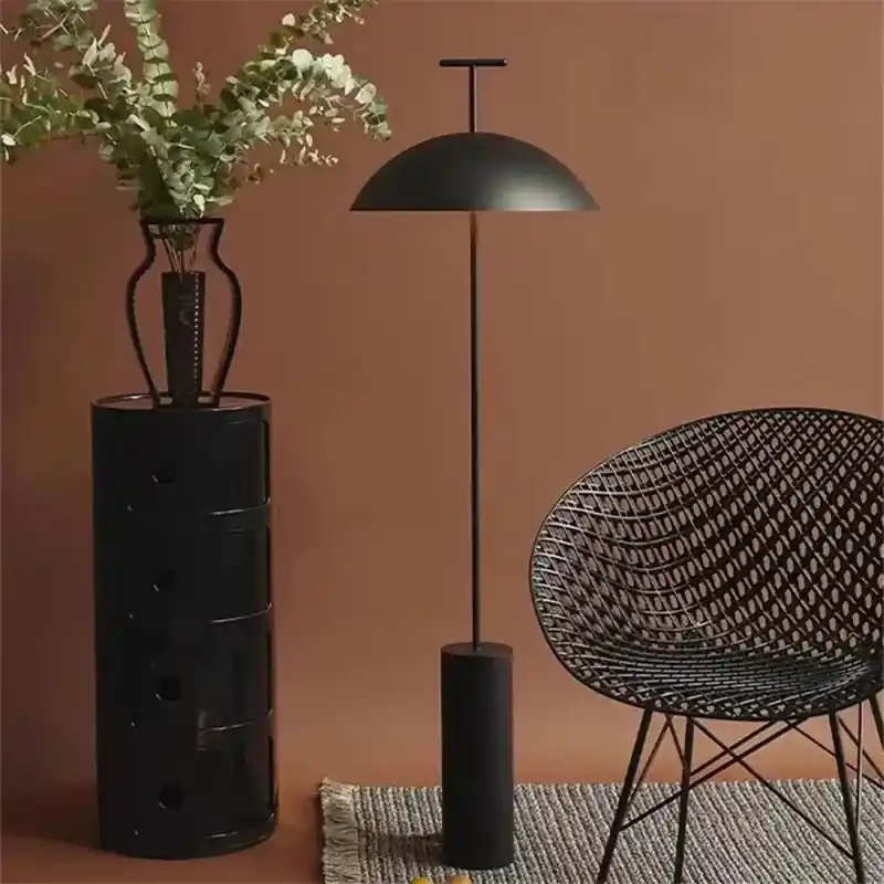 Street Lamp | LOUBES