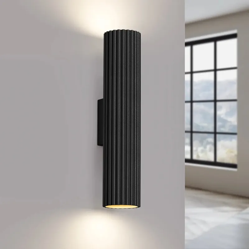 KARBON 30 black wall light