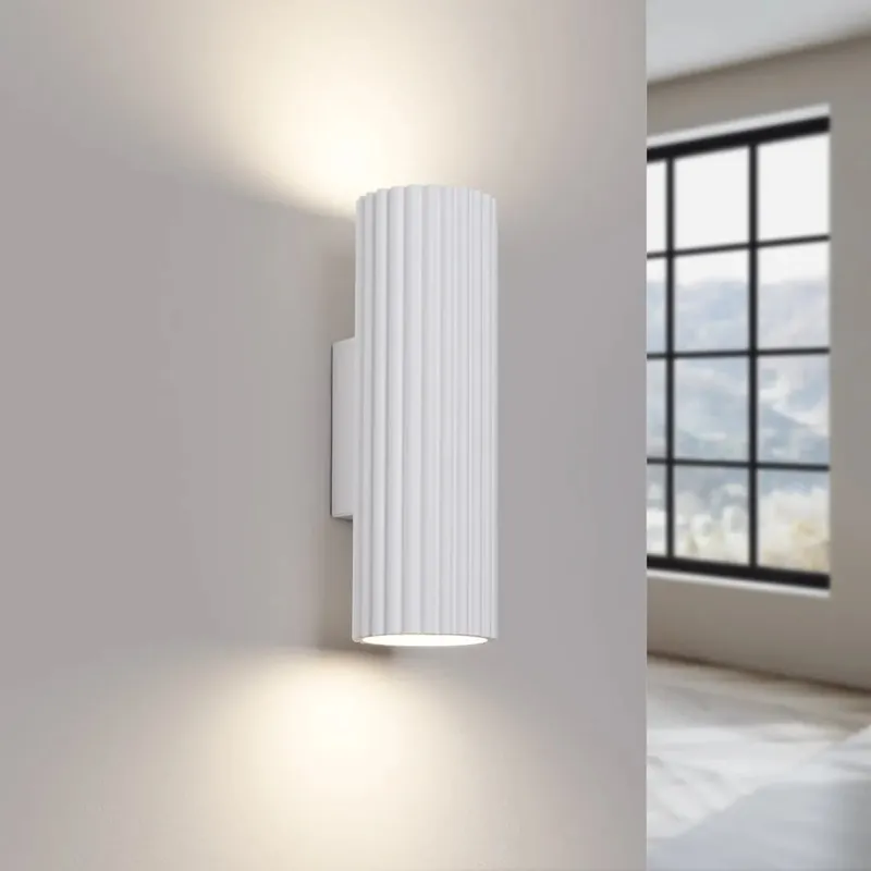 KARBON 20 white wall light