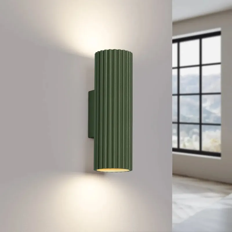 KARBON 20 wall light, olive green