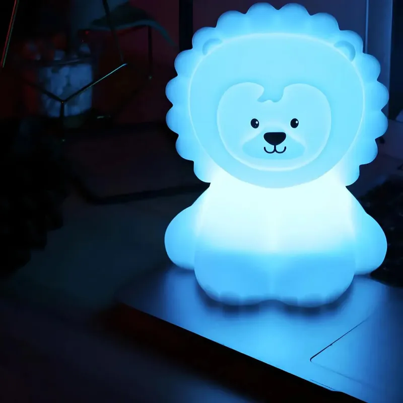 Night light | LIONEL