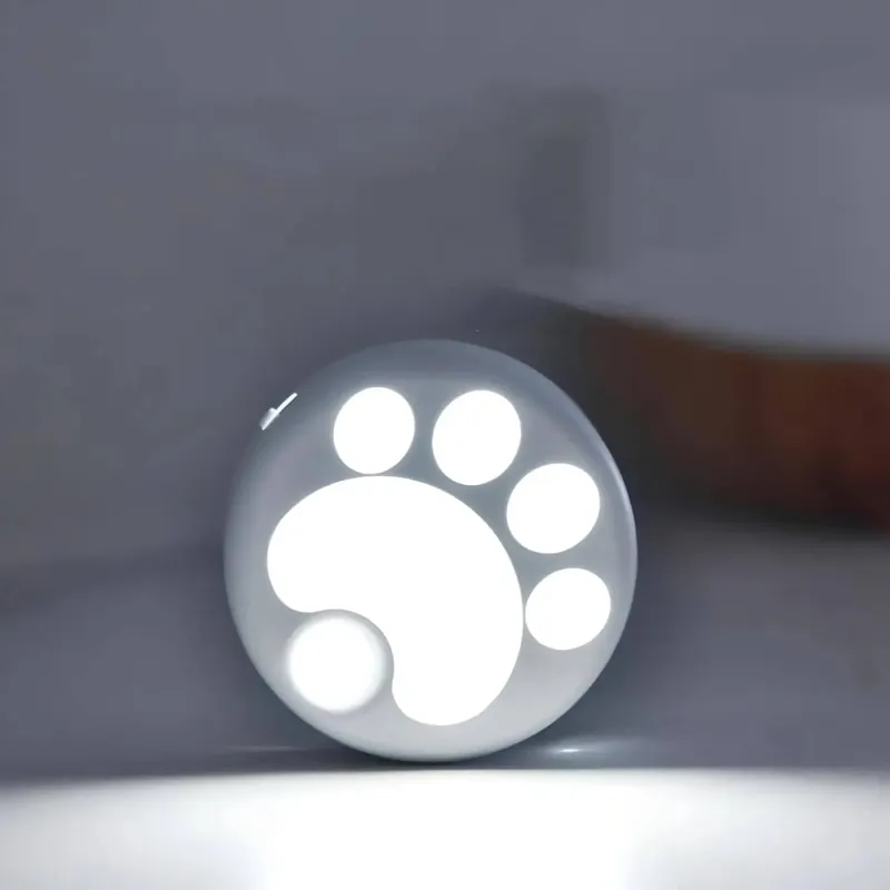 Night light | PATHY