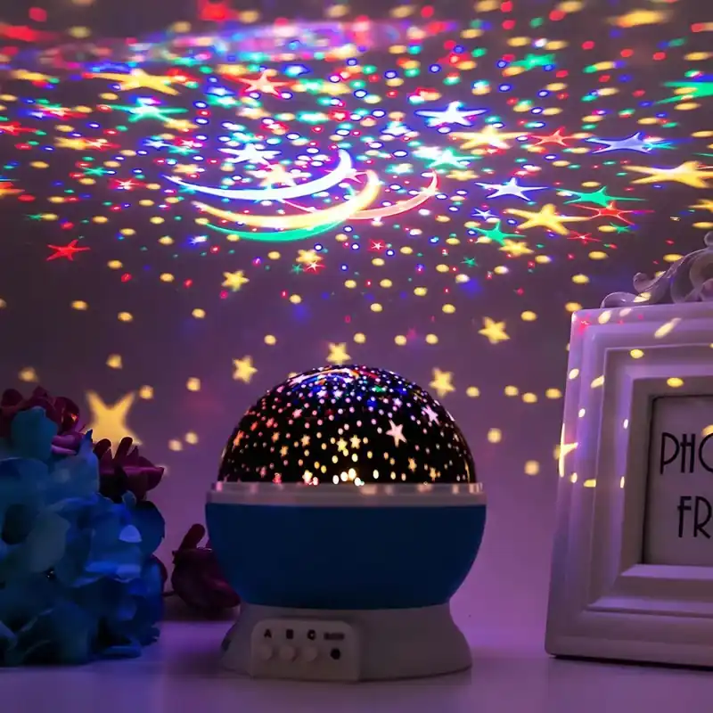 Night light | CELESTA