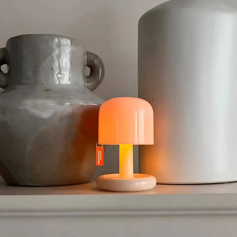 Night light | CHICKY
