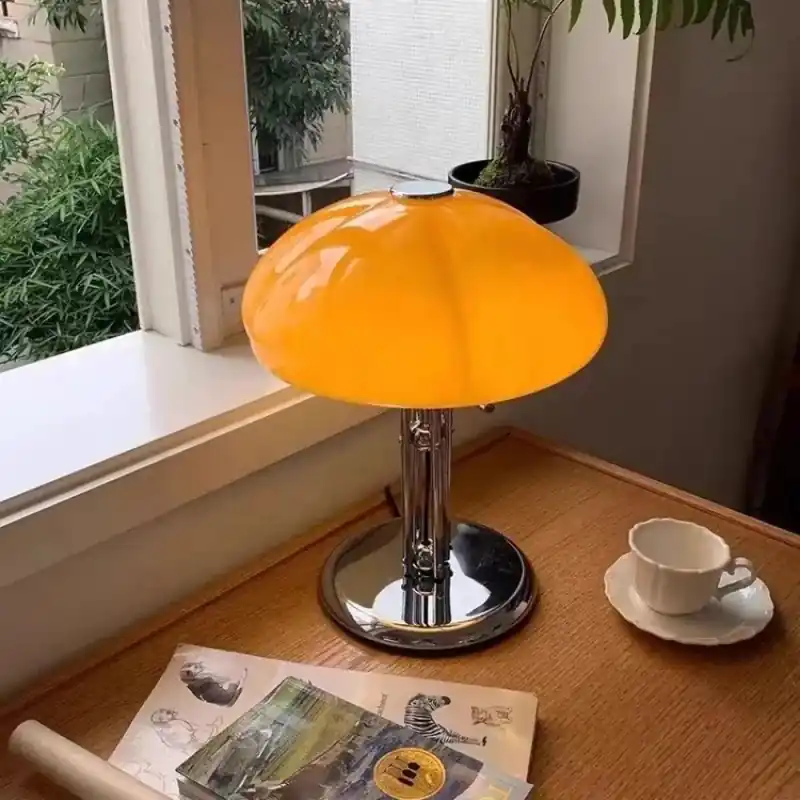 Bedside lamp | MUSHY
