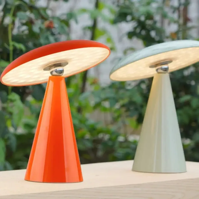 Table Lamp | VITA
