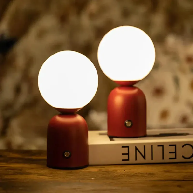 Bedside Lamp | LINA