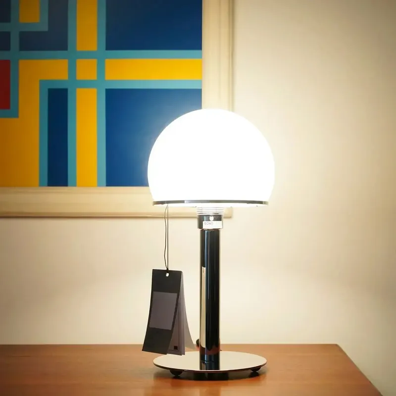 Bedside lamp | VERRILA