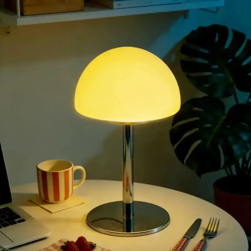 Table lamp | VITRA