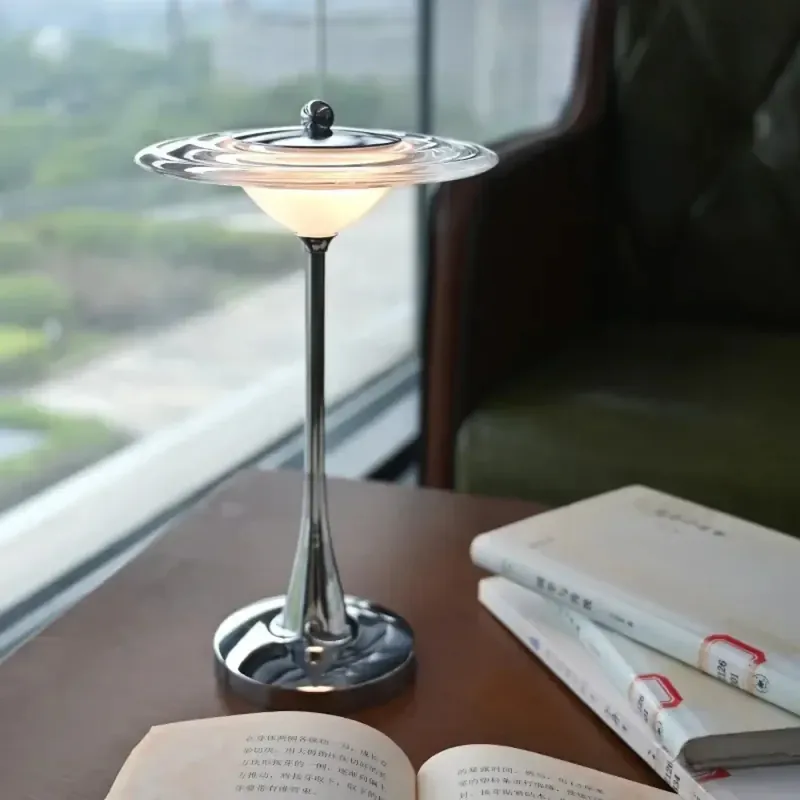 Table Lamp | VENUS