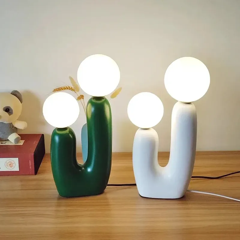 Table Lamp | TSILO