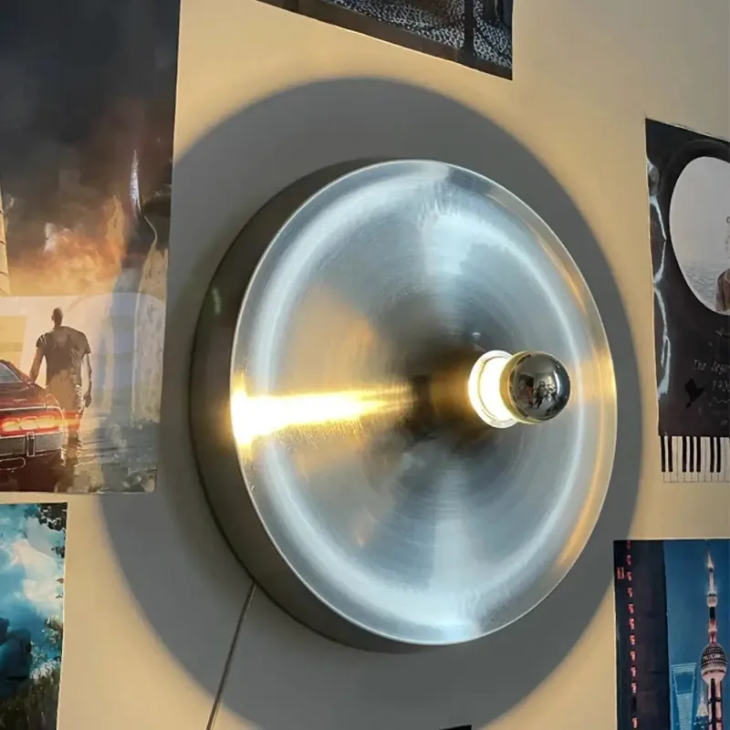 Wall Lamp | DISKA