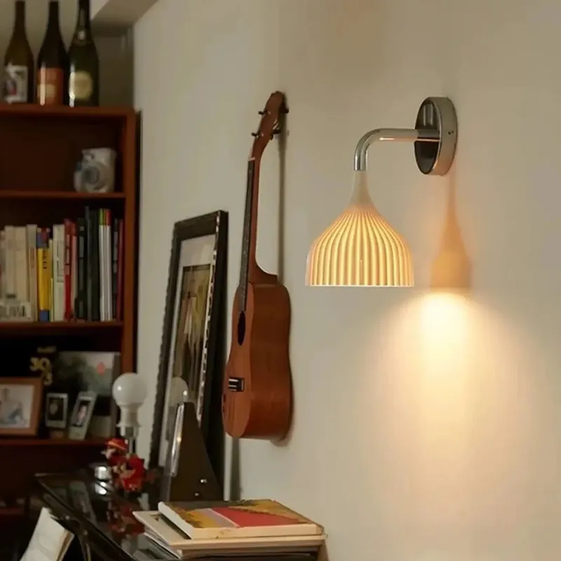 Wall-Mounted Fixture | ELIX