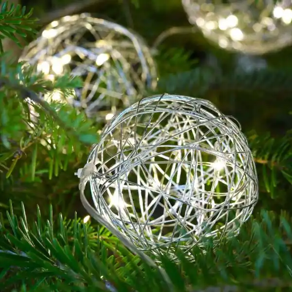 Guirlande MicroLED Blanc Chaud 10 Boules Métalique Argent