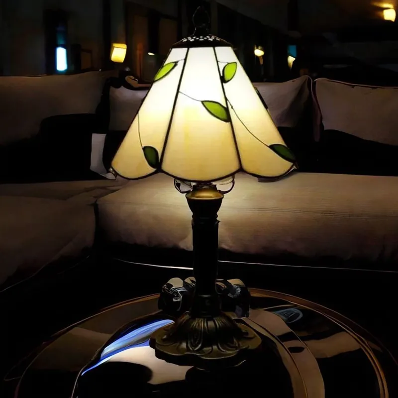 Lampe de chevet Design - Tiffany Muisola
