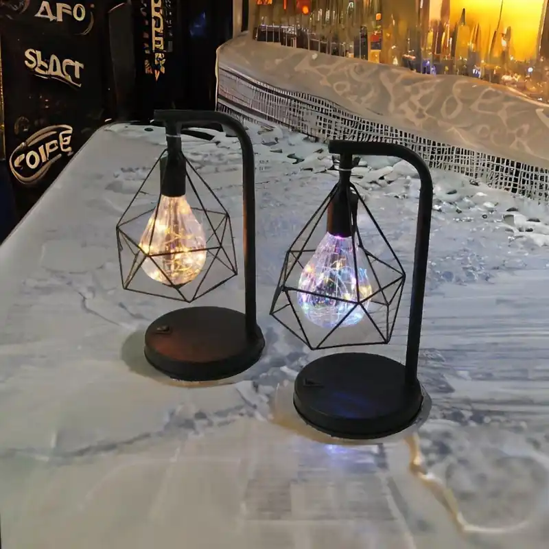 Lampe de Chevet Chic en Métal - Illuminée