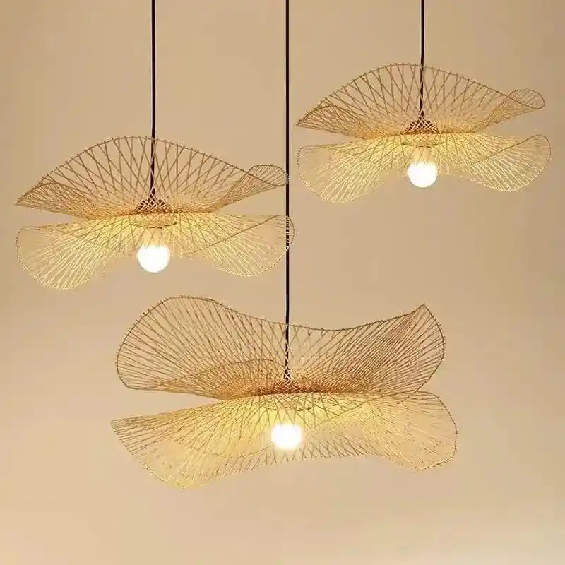 Luminaires en rotin tressé de bambou