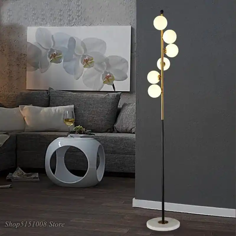 Lampadaire nordique Épuré avec boule en verre