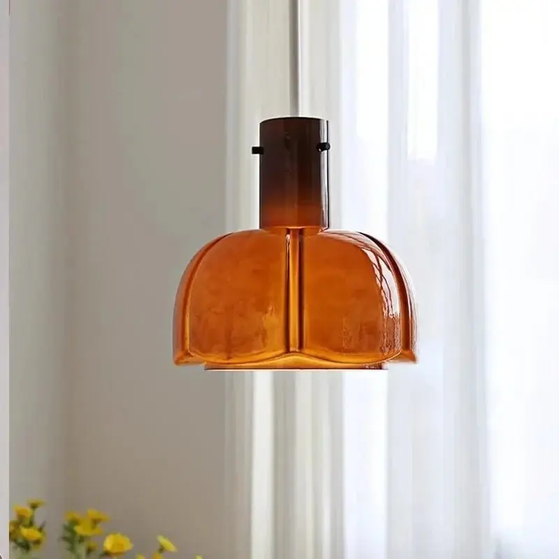 Suspension LED en verre au design nordique en suspension