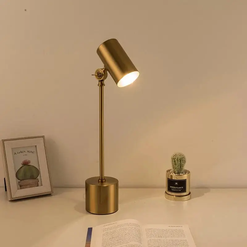 Lampe de chevet en pierre Dali - Luxe et élégance