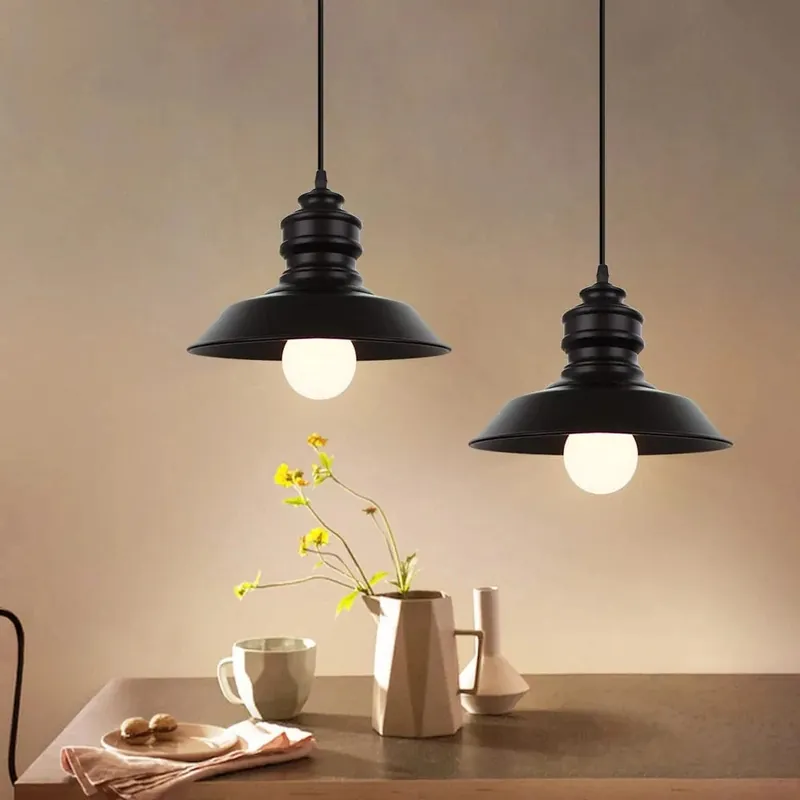 Lampe suspendue Rétro Loft Led  en fer noir pour une décoration tendance