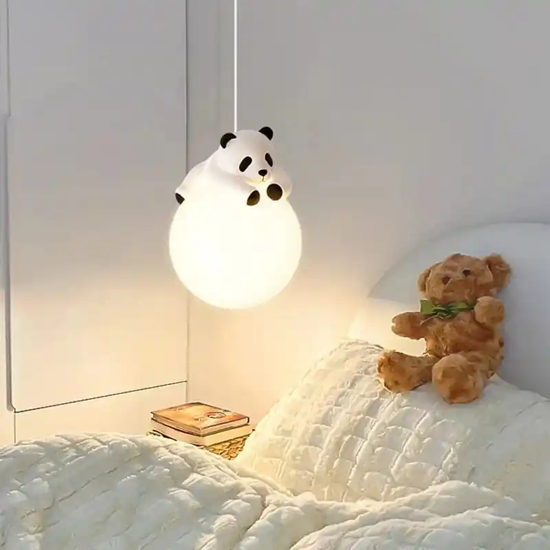 Panda Lumière: Lampes Suspendues Résine pour Chambre d'Enfants et Chevet