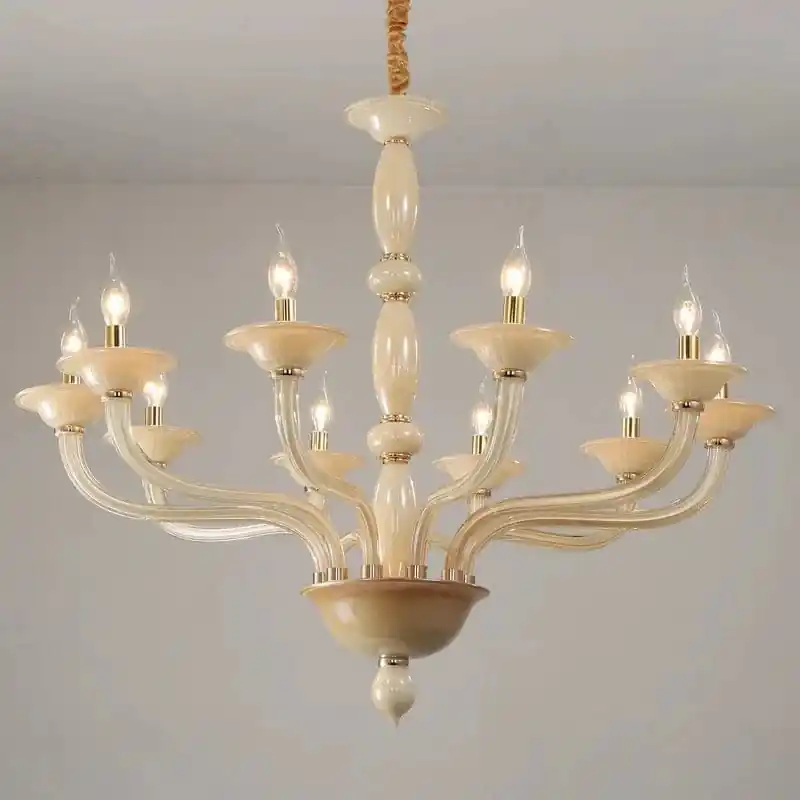 Maison salon moderne et créatif avec salle à manger lampe nordique pour une ambiance Internet Bar.