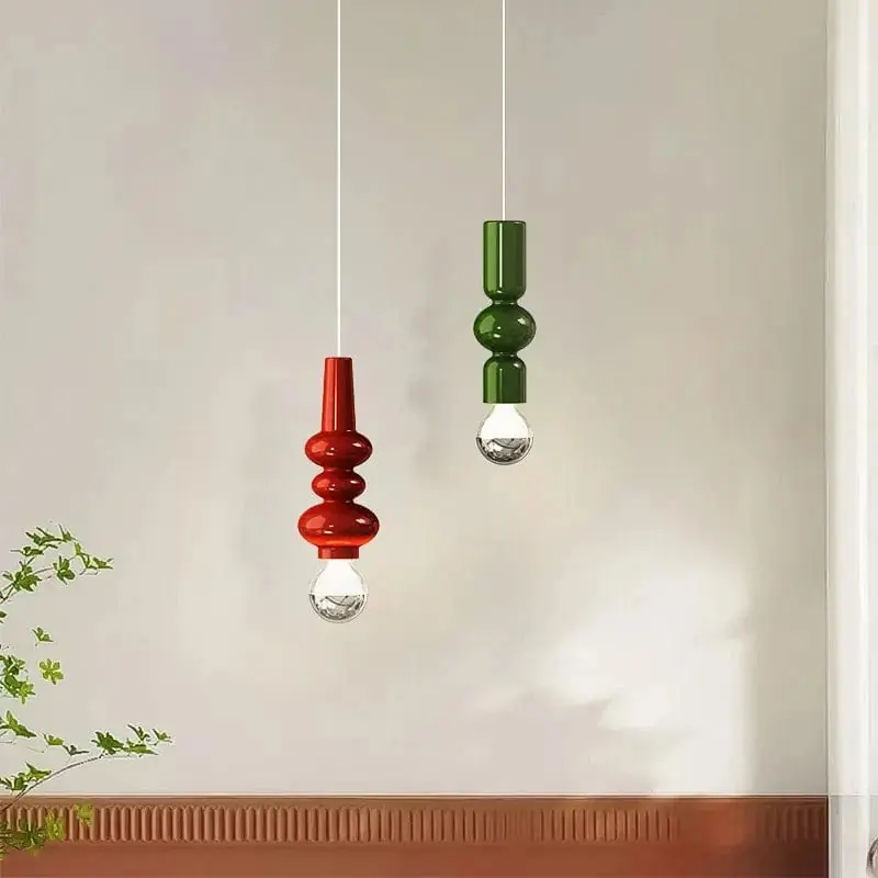 Suspension nordiques en fer chenille minimaliste - Collection Scandinave Luxe
