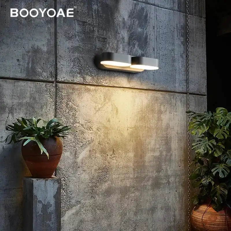 Appliques murales LED extérieures design étanches réglables pour porche, balcon et jardin