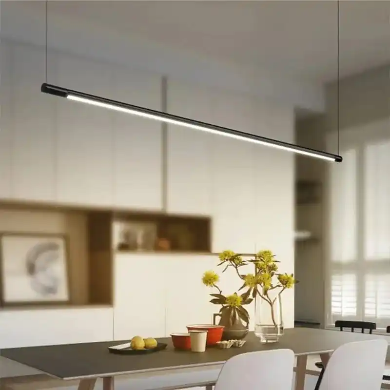 Suspension LED \\"Nordiko\\" : Design moderne et minimaliste en aluminium