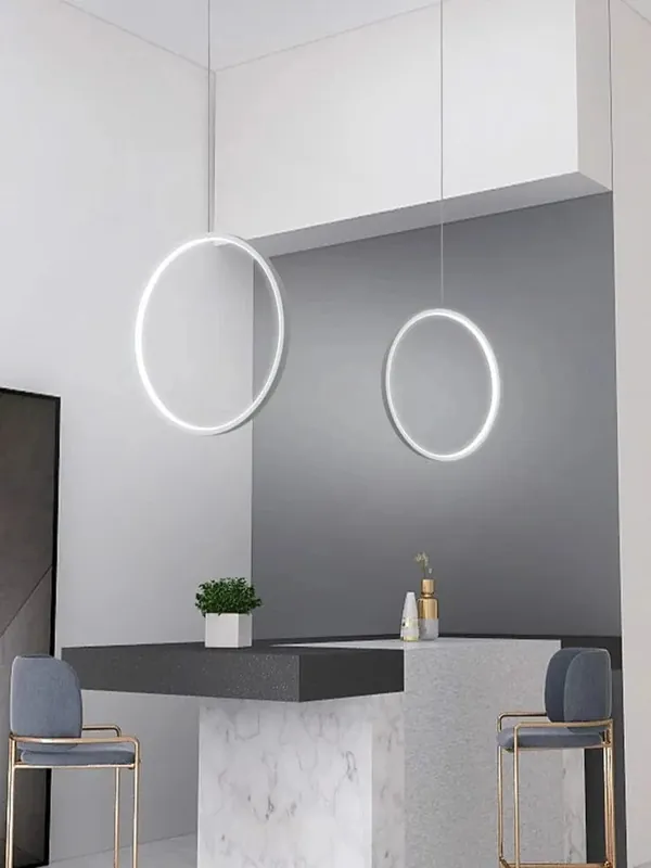 Lustre luminaire LED moderne en anneau pour salon et intérieur - Noir