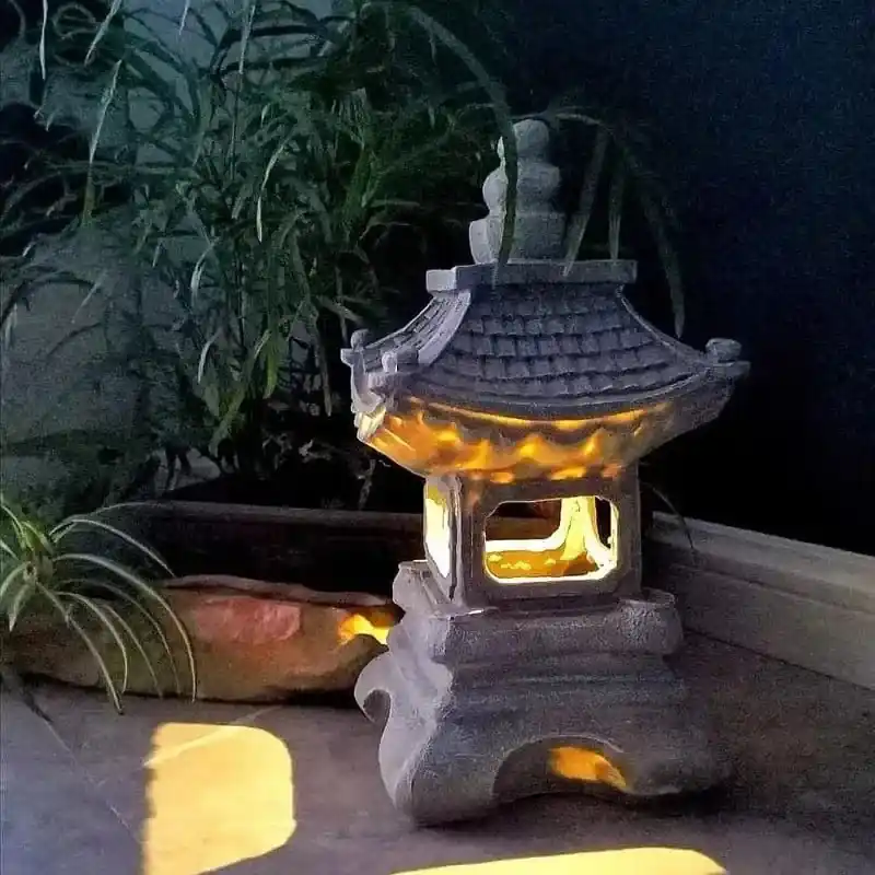 Lampe de jardin solaire à LED