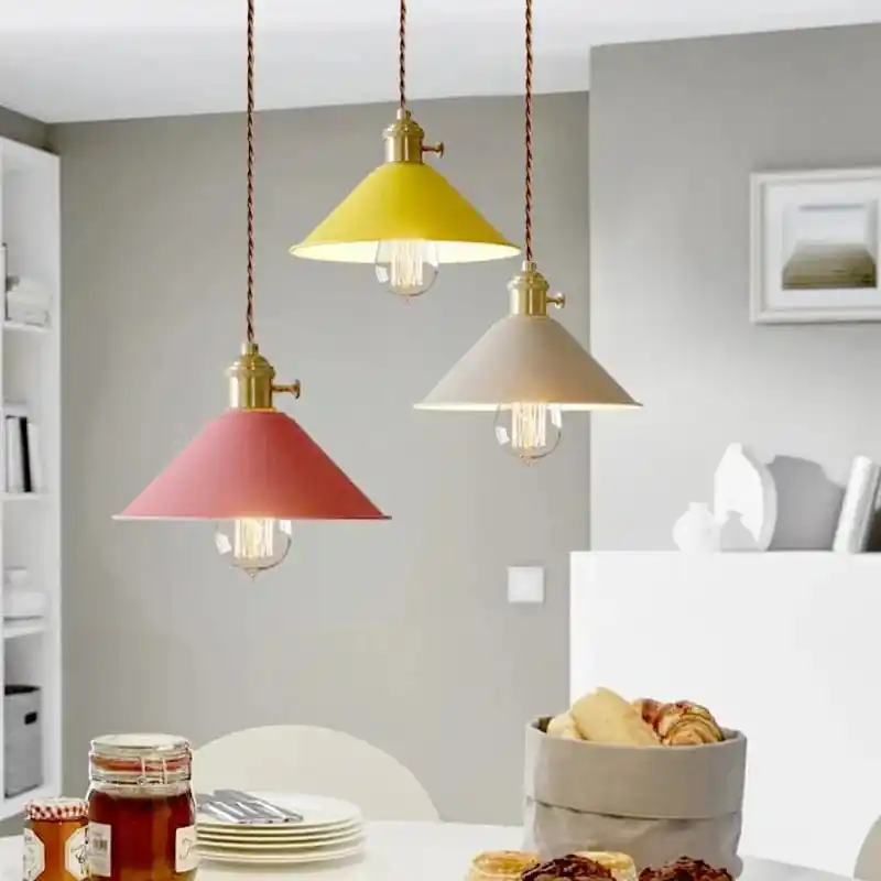 Suspension LED Nordique Macaron Coloré en Fer Forgé pour Salon et Chambre - Lustre Intérieur Décoratif