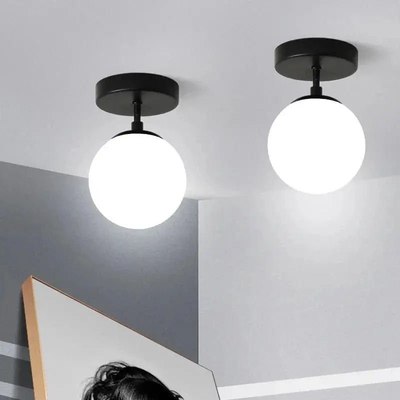 Plafonnier en verre moderne pour une décoration lumineuse