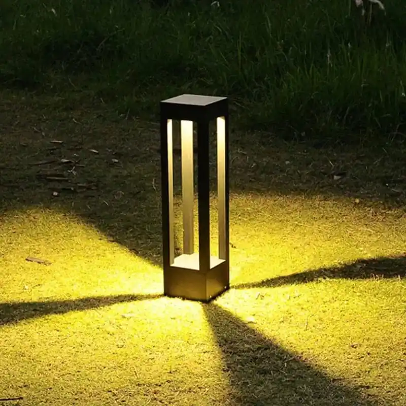 Lampe de pilier LED pour cour de villa, 40 cm, moderne en aluminium noir