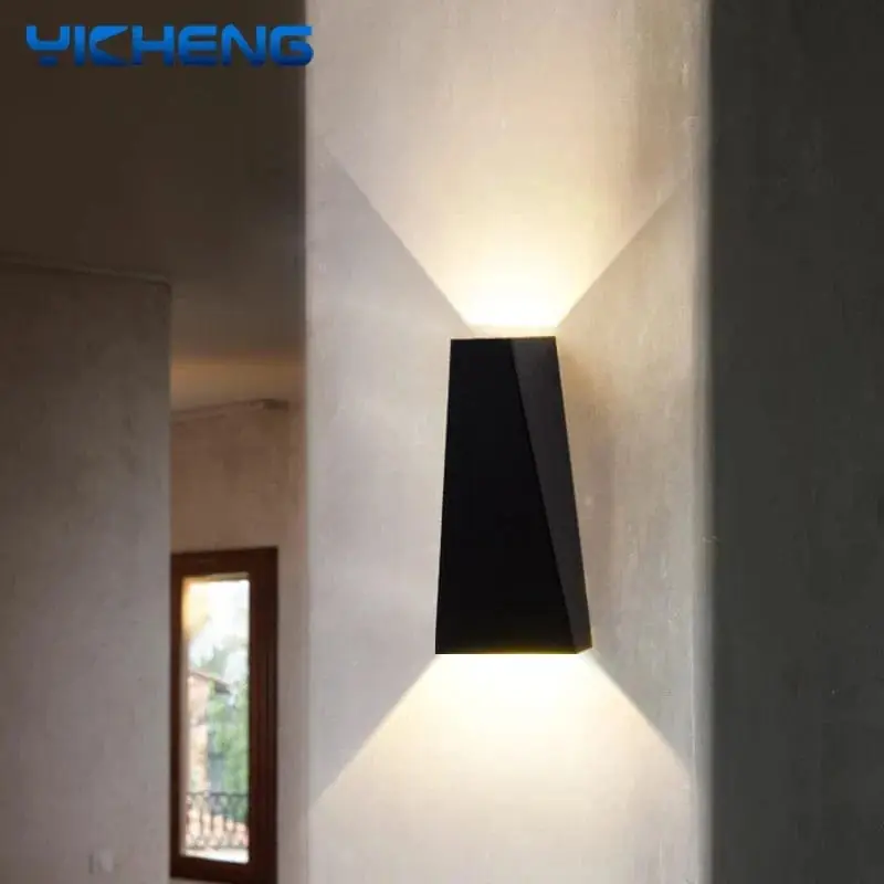 Applique Murale LED Étanche Extérieure en Aluminium IP65