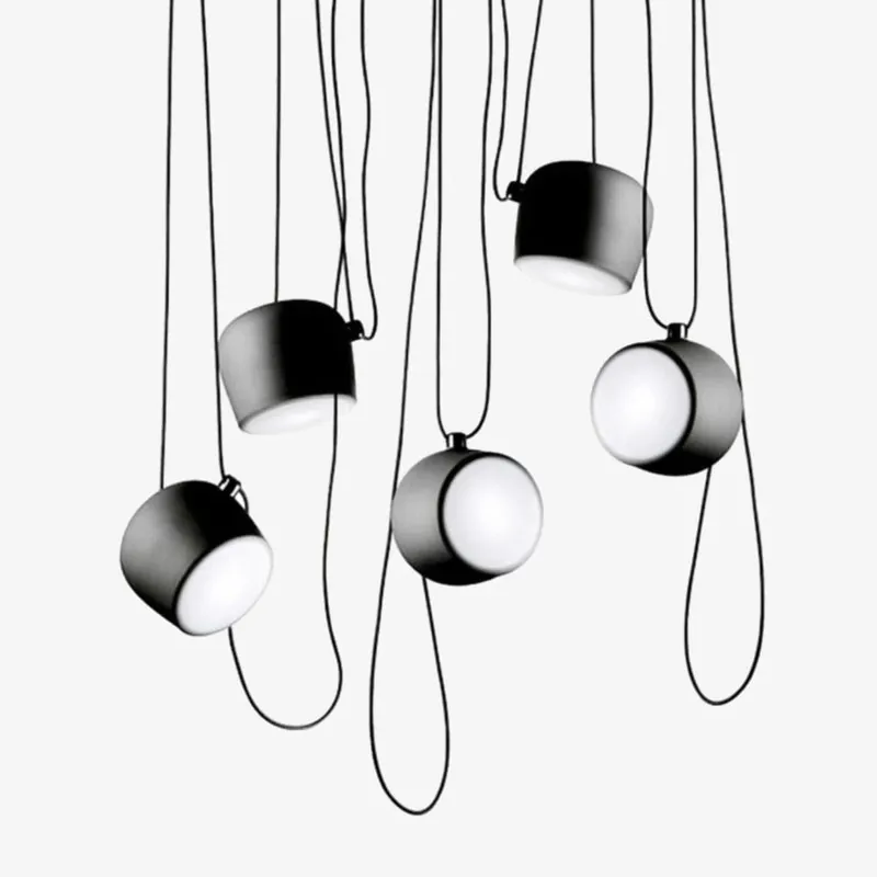 Luminaria Vintage: Suspensions Élégantes